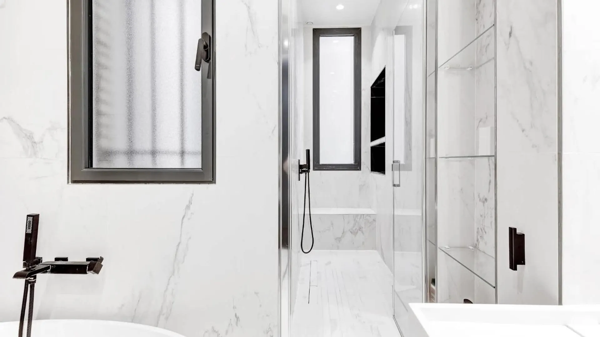 Appartement De Luxe Haussmannien Aux Champs-Elysees 巴黎 0*,  法国